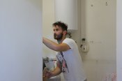 Jelikož myslíme také na fanoušky, kteří jsou oemzení ve vlastním pohybu, pustili jsme se kompletně do přestavby WC.